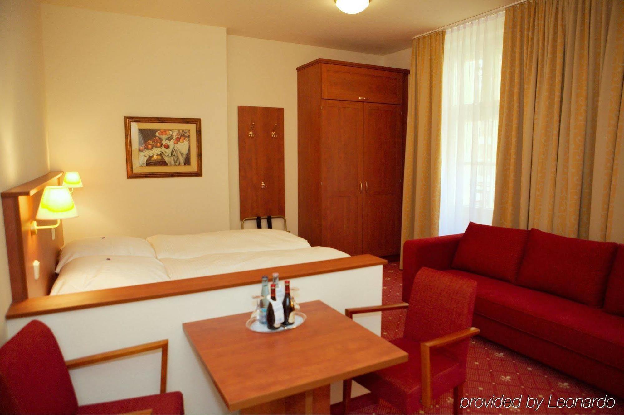 & Zarenhof Prenzlauer Berg Hotell