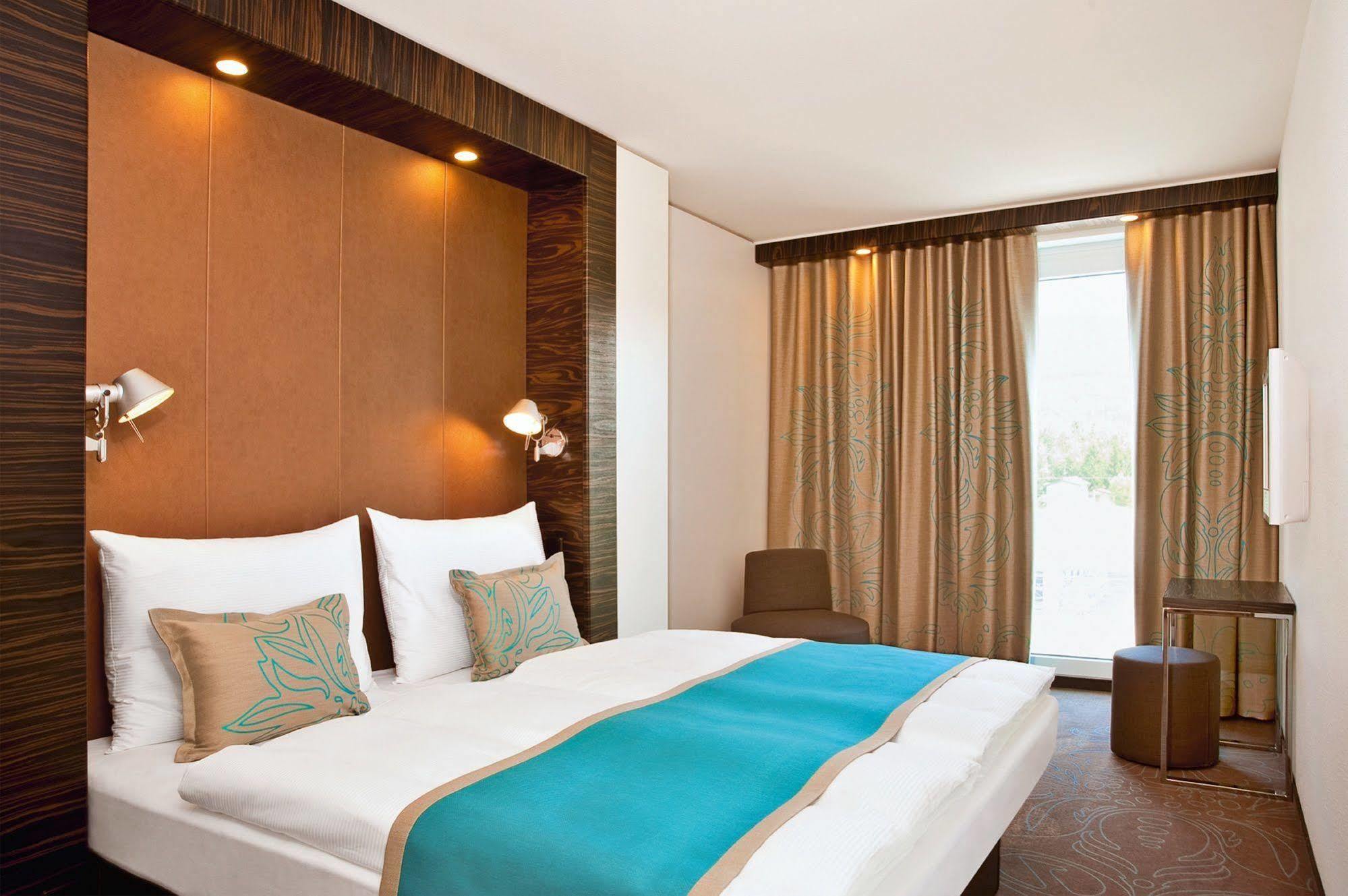 Hotell One Berlin-potsdamer Platz