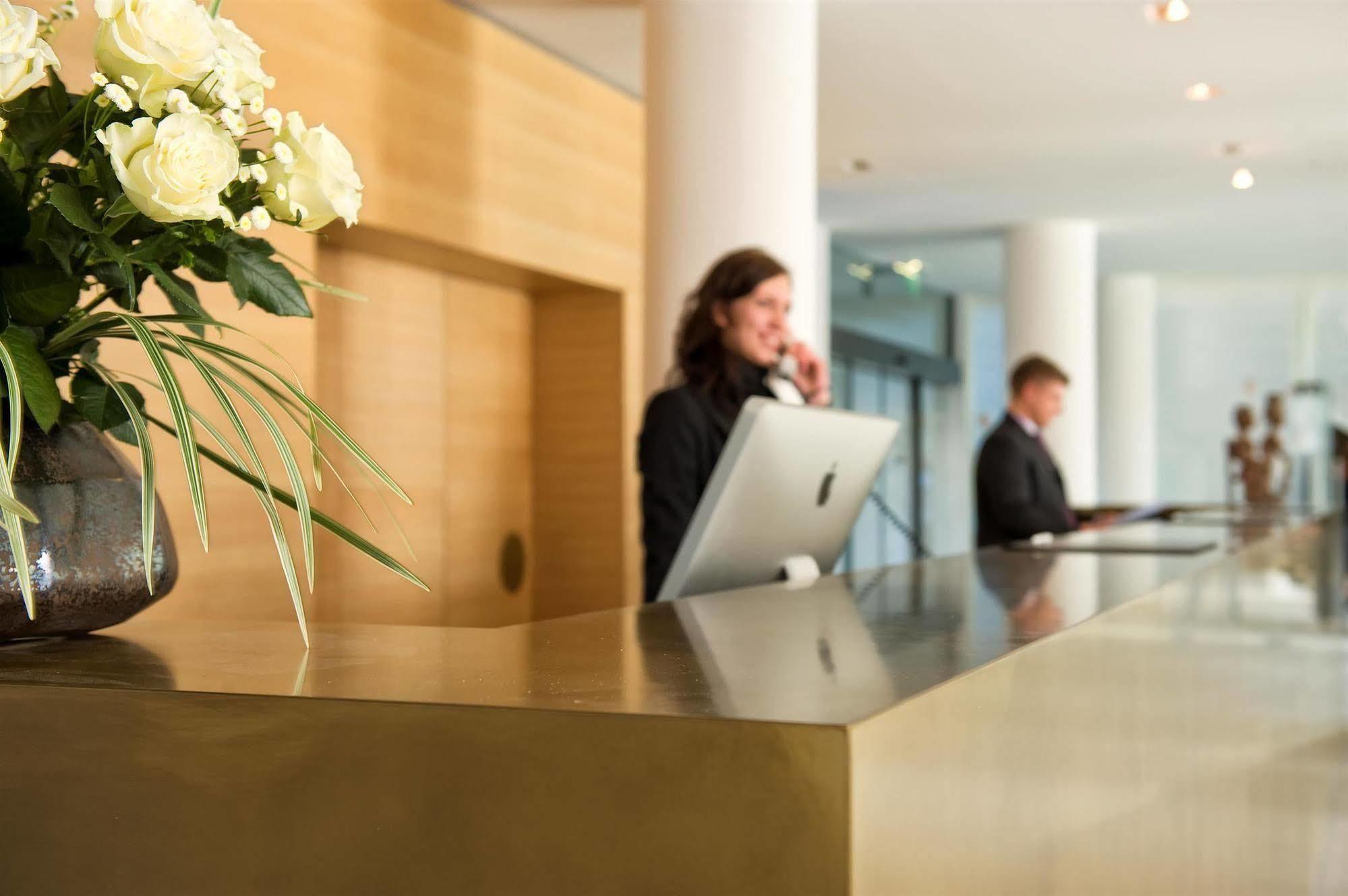 Wyndham Excelsior Hotel 4*