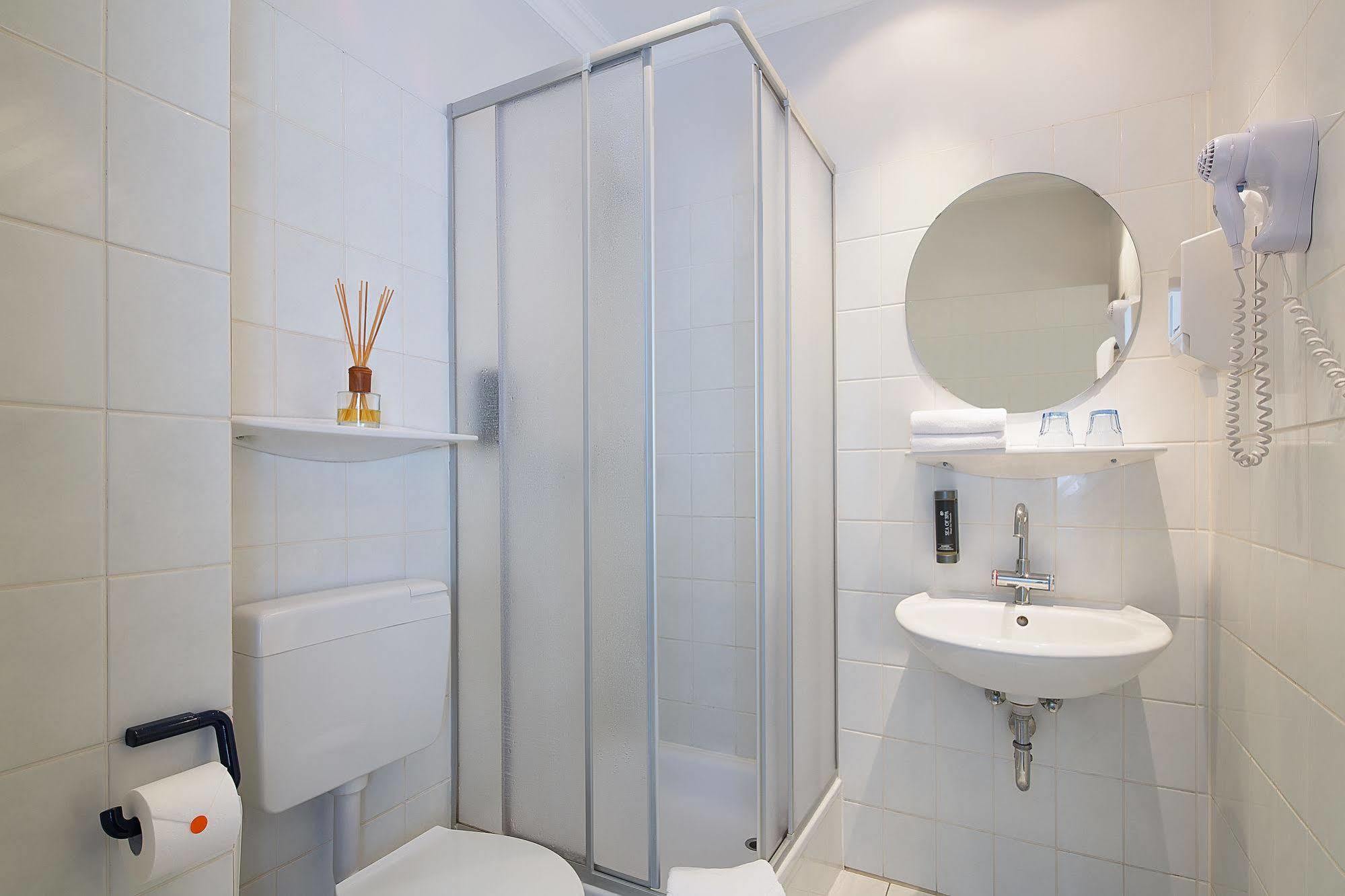 Berliner Baer 3* Berlin
