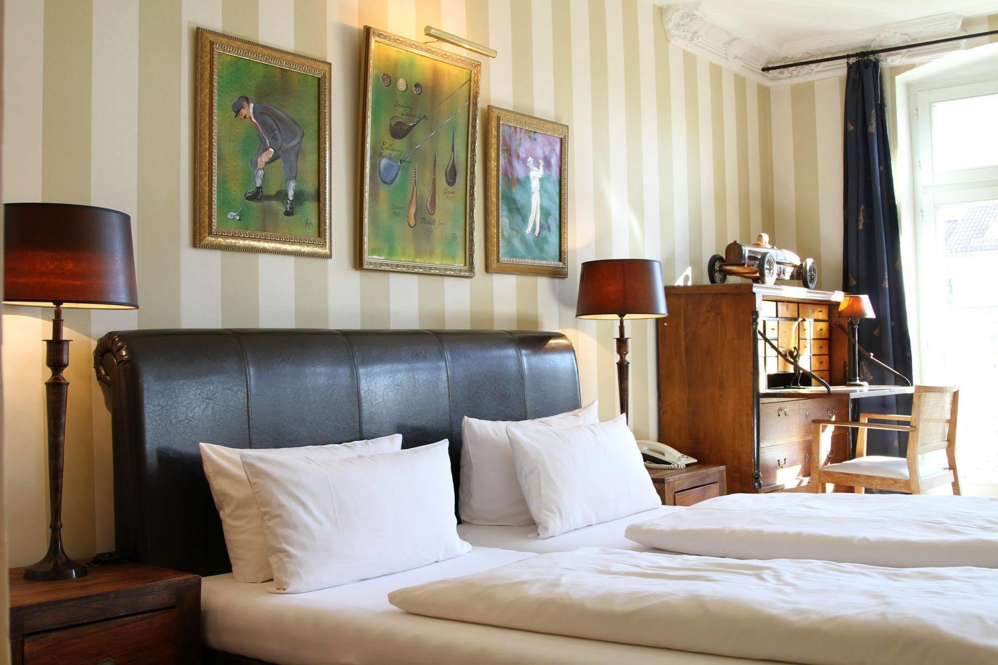 Ackselhaus&blue 4* Berlin