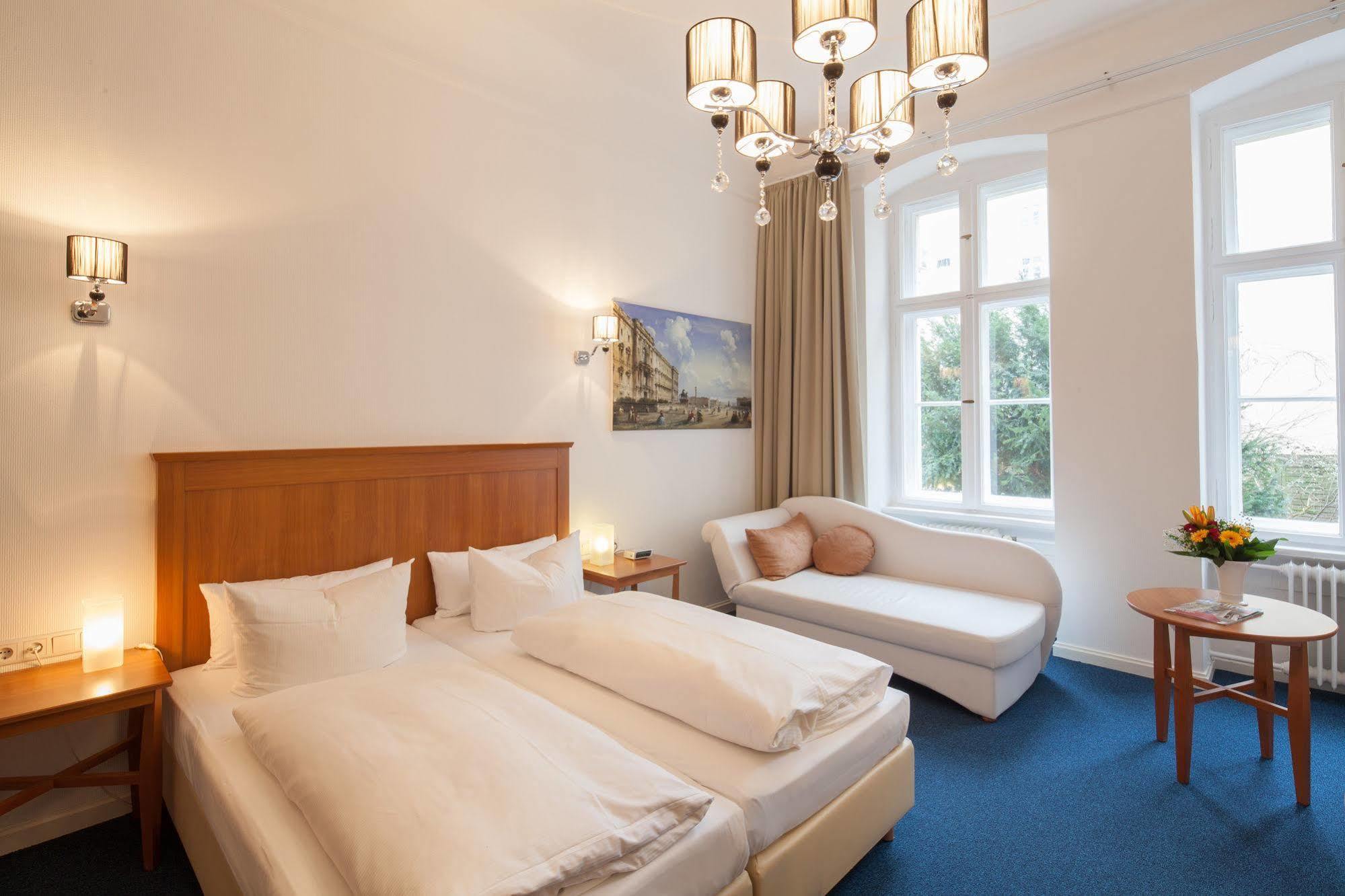 Hotell Brandies An Der Messe