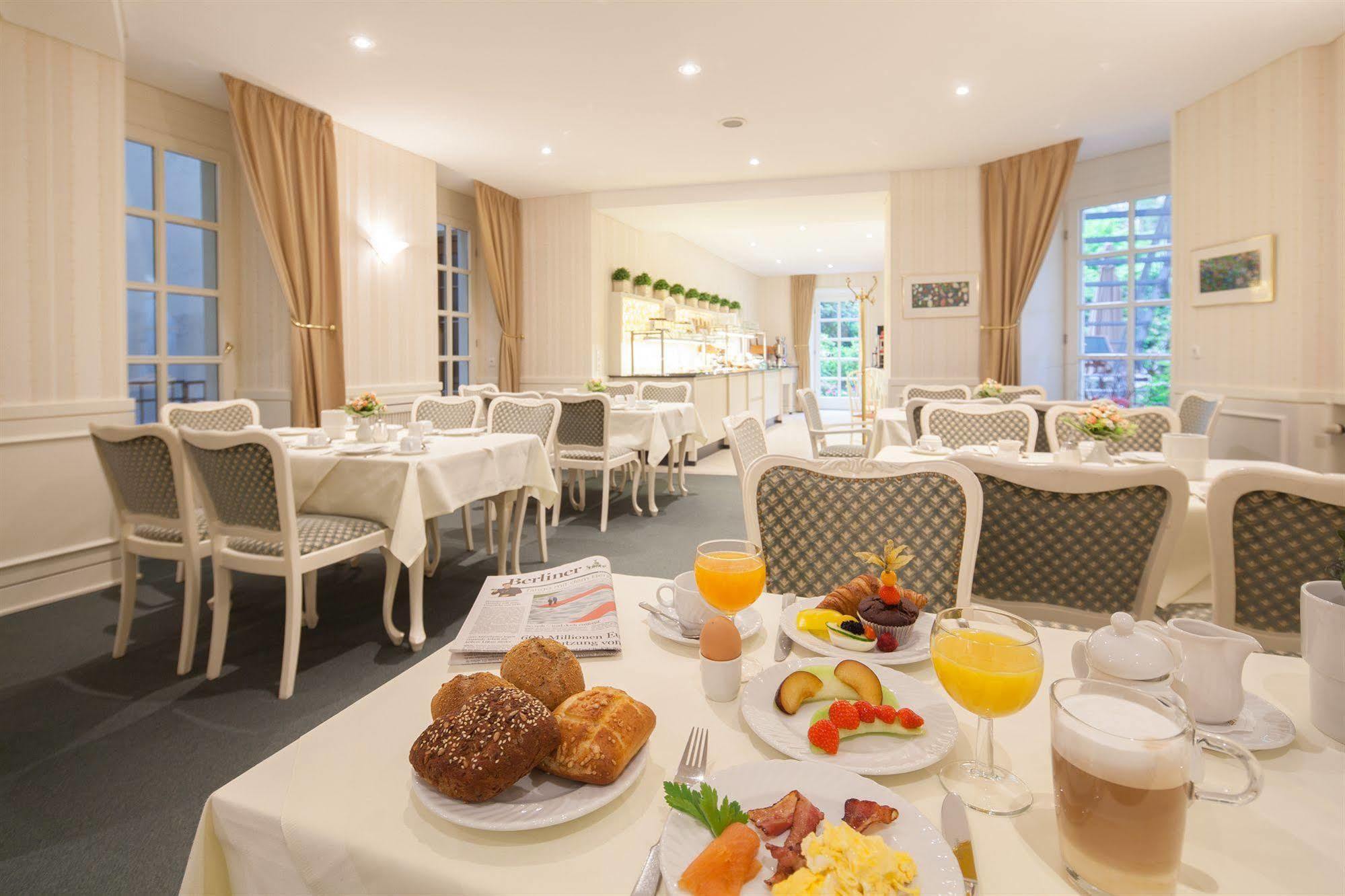 Brandies An Der Messe Hotell 3*