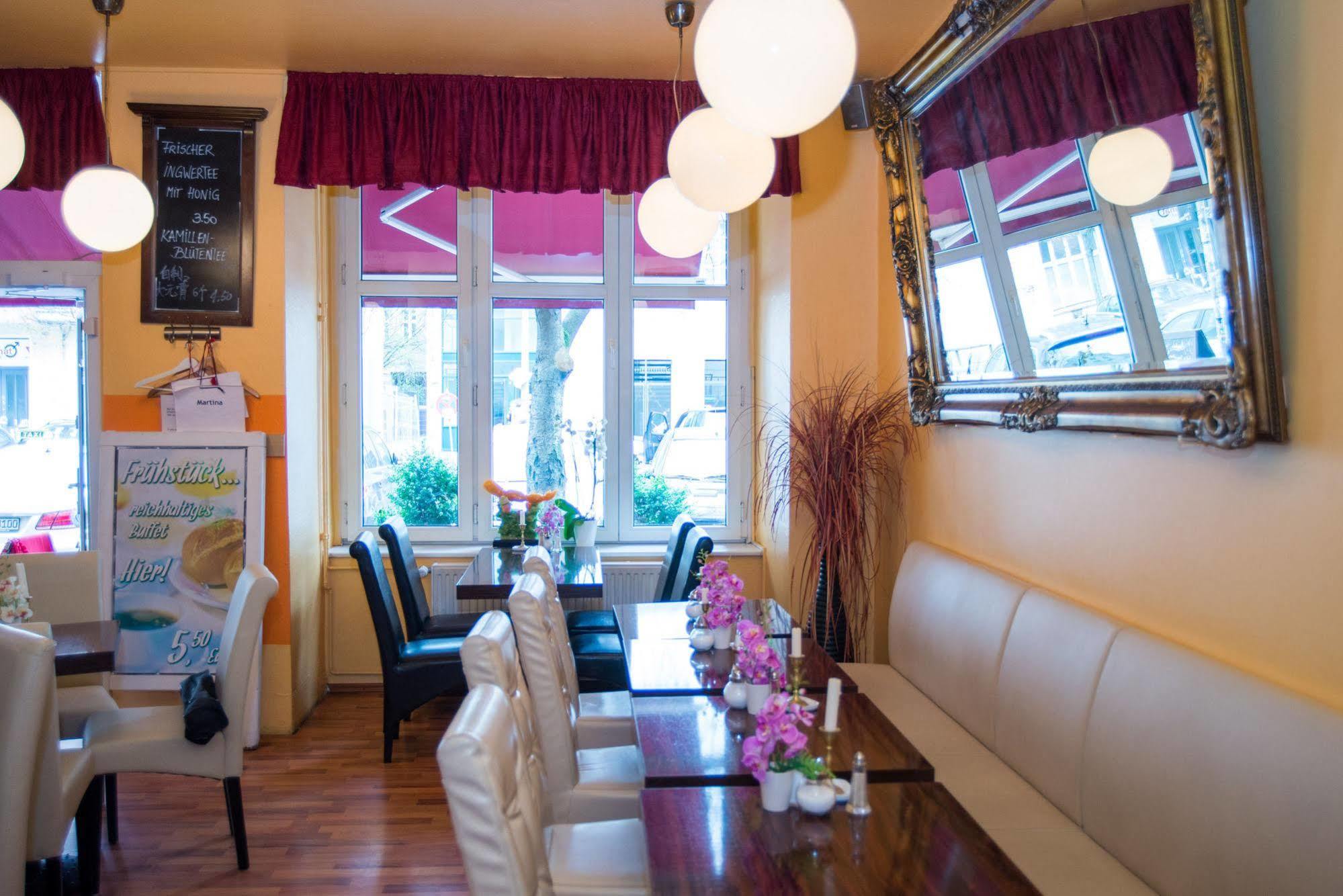 City Gasthaus Gasthof 2*