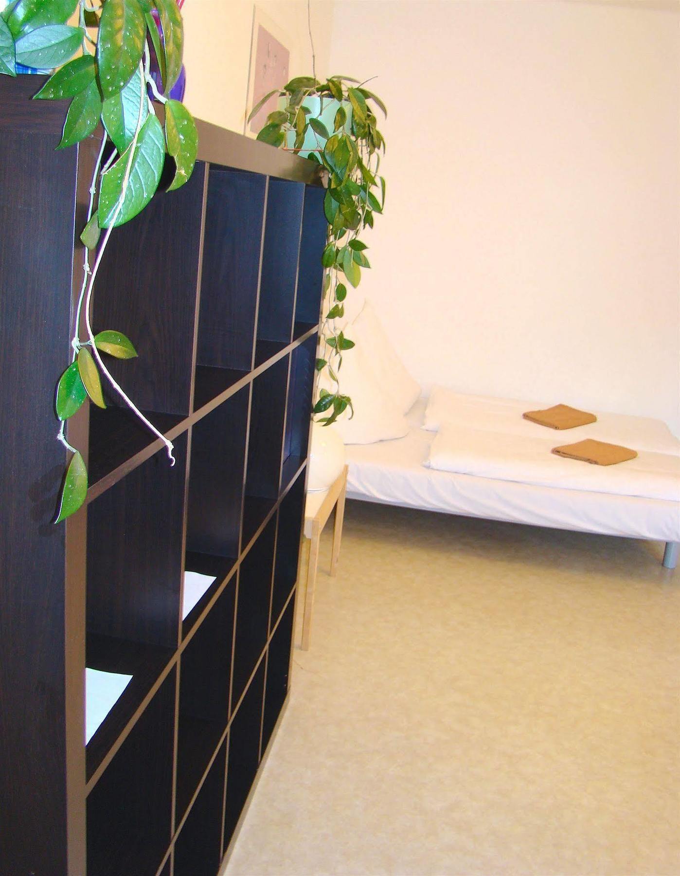 Hostel Near Brandenburg Gate - Rooms&apartments