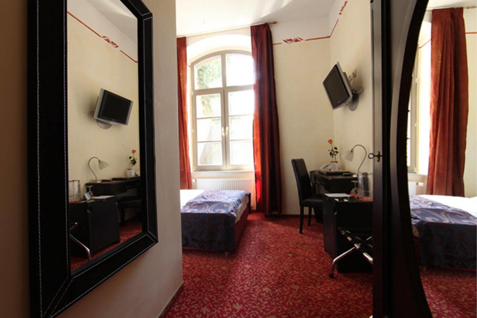 Hotell Sarotti-höfe