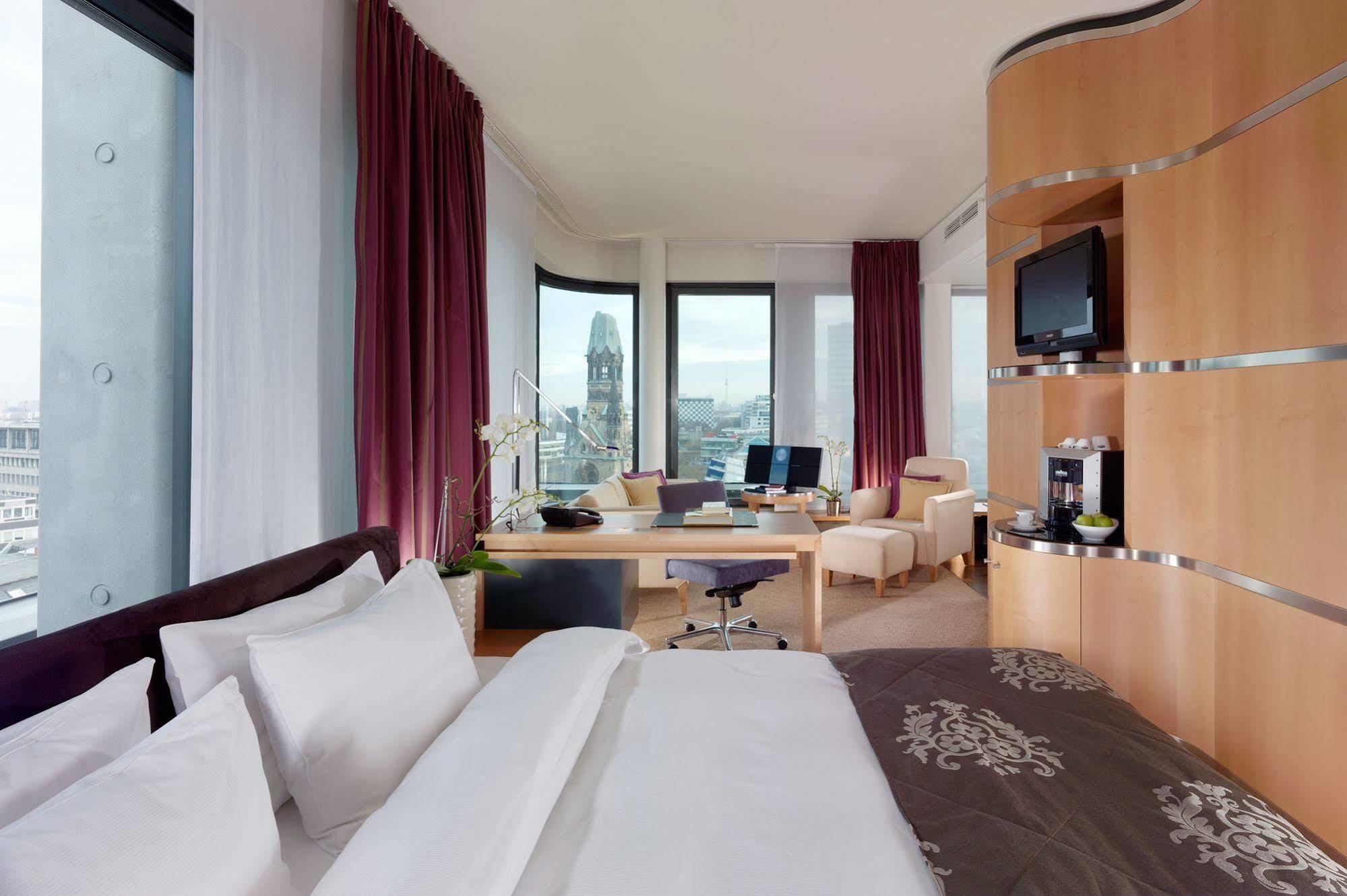 Hotel Swissotel Kurfuerstendamm 5*