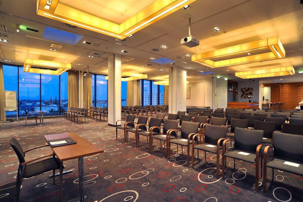 Golden Tulip Hamburg Hotell