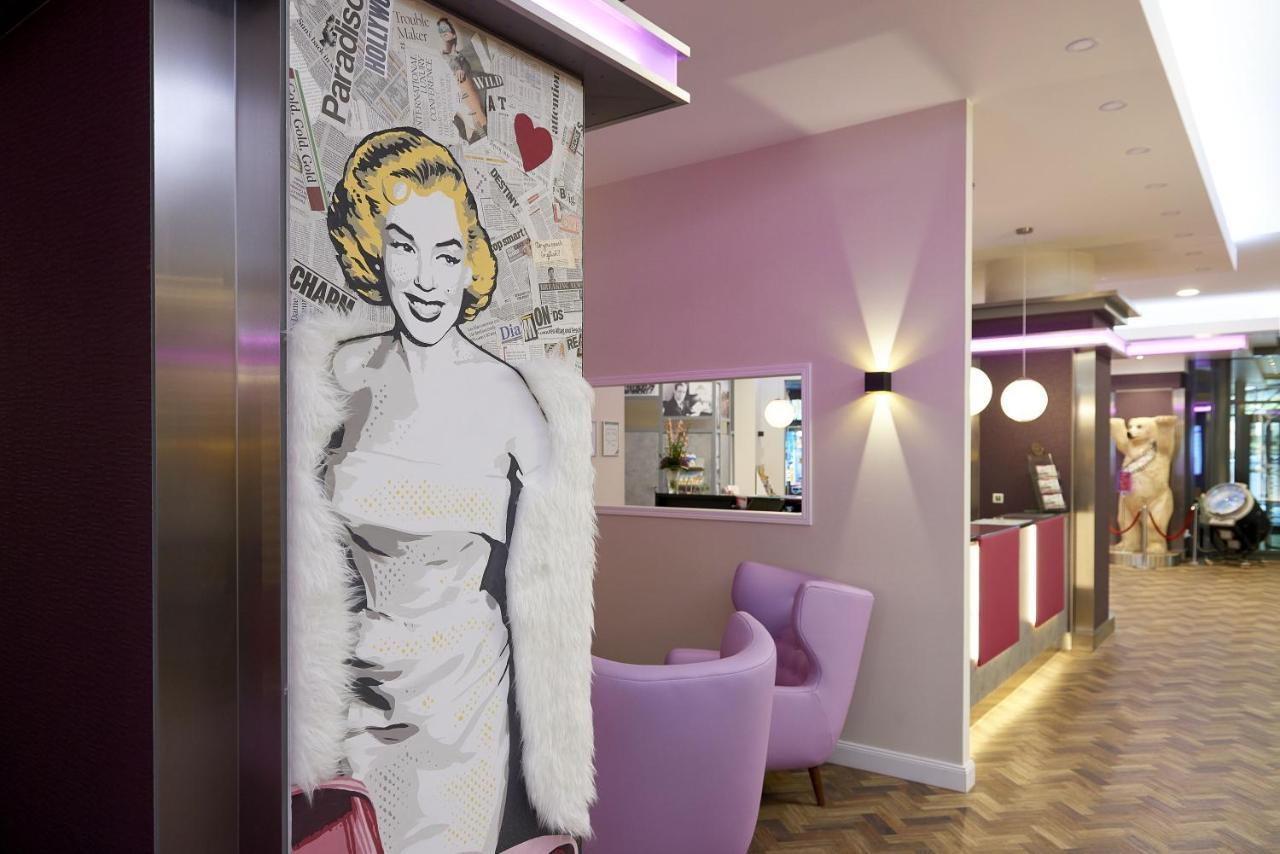 Hollywood Media Am Kurfürstendamm 4* Berlin
