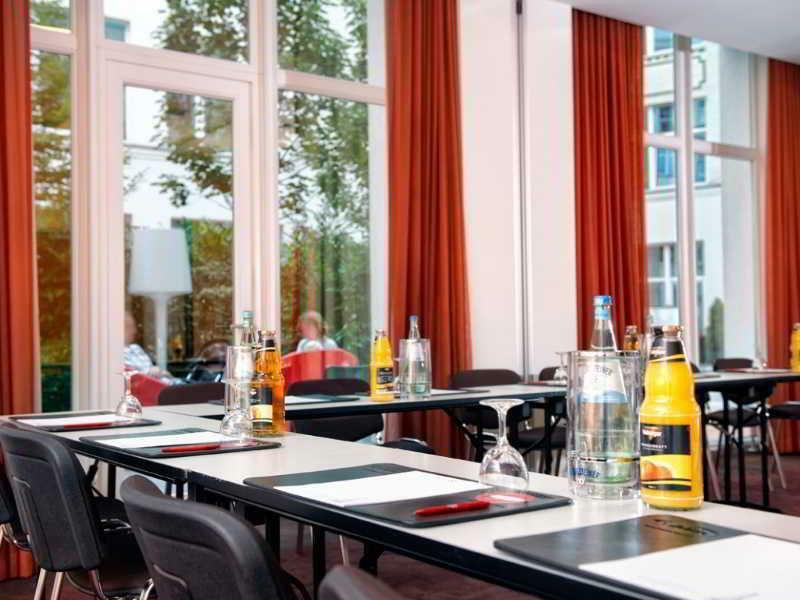 Adina Checkpoint Charlie Lejlighedshotel 4*