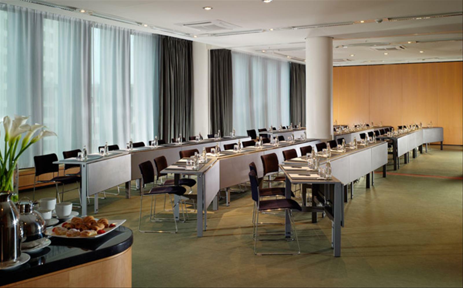 Swissotel Kurfuerstendamm 5* Berlin