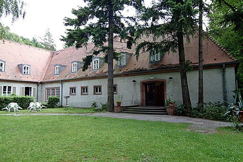 Gaestehaus Der Polizei Gasthof