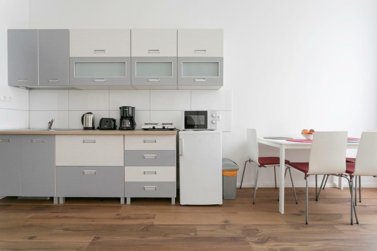 Family Studio For 4 Lägenhet Berlin