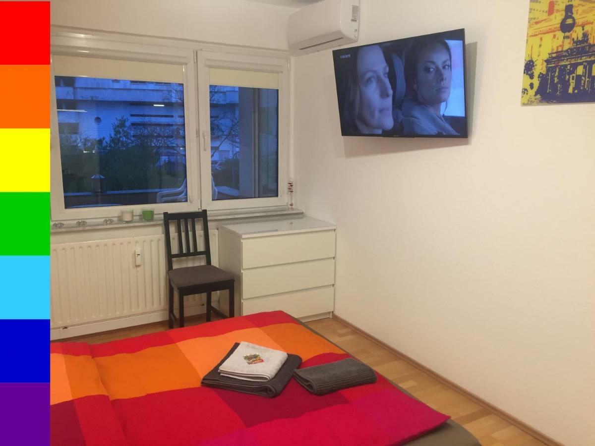 Belin - Gay Area Rum i privatbostad Berlin