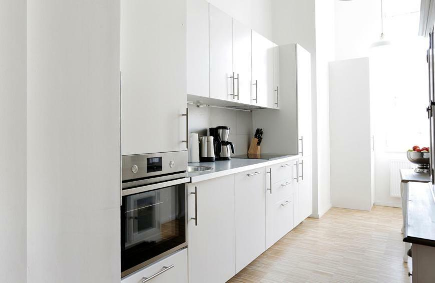 Apartment Sc 04 By Rockchair L Superhost Status L 4 Bedrooms Boxspringbeds 2 Bathrooms Balcony Elevator - Cozy Family & Business Flair Welcomes You!