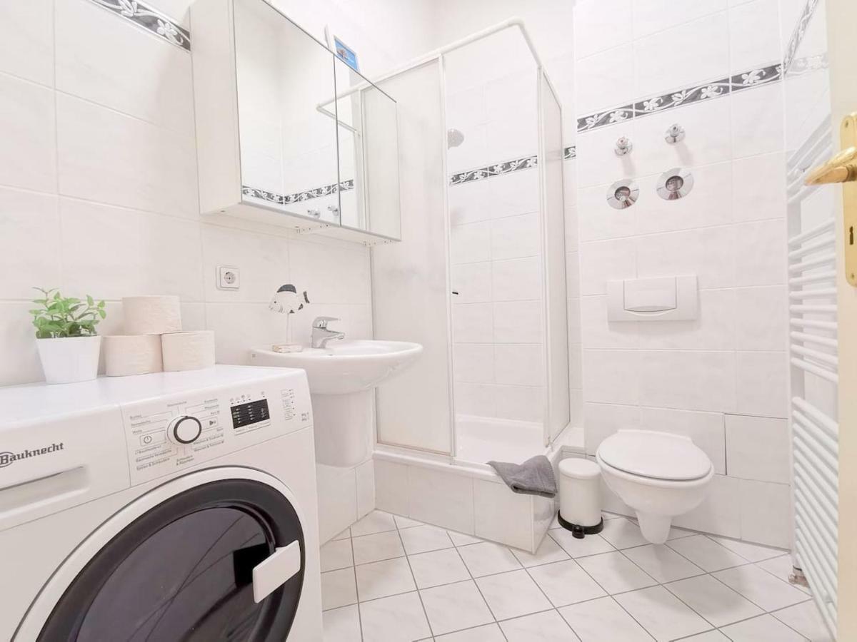 New - Charmante In Mitte-schlegelstraße Apartment