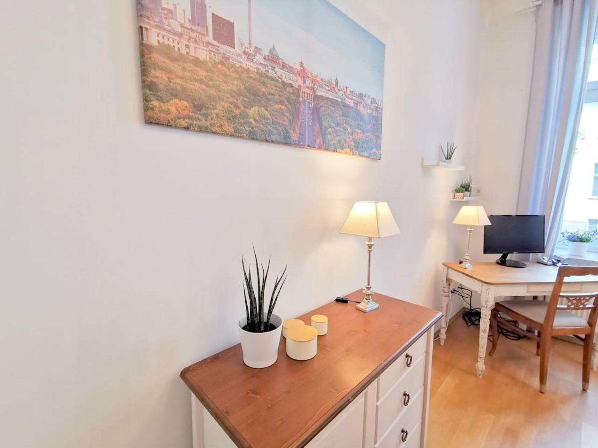 Apartment New - Charmante In Mitte-schlegelstraße Berlin