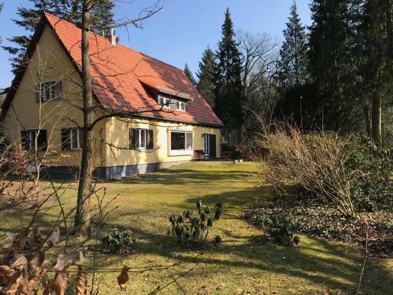 Rum i privatbostad Ruhige Am Waldrand