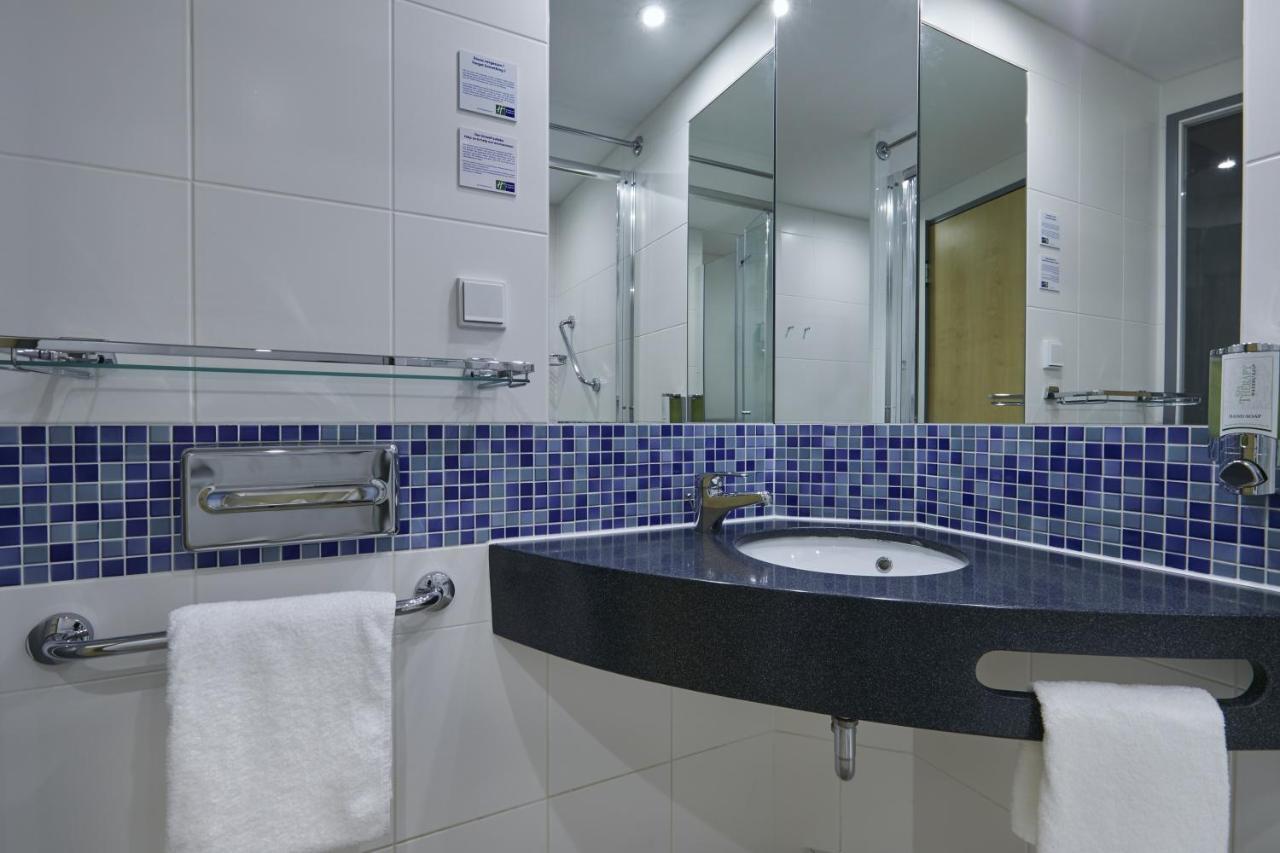 Hotel Express Centre West