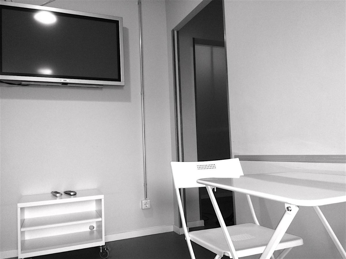 Hostel Near Brandenburg Gate - Rooms&apartments *