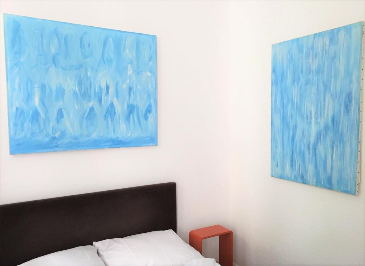 Tom's Hotell 3*