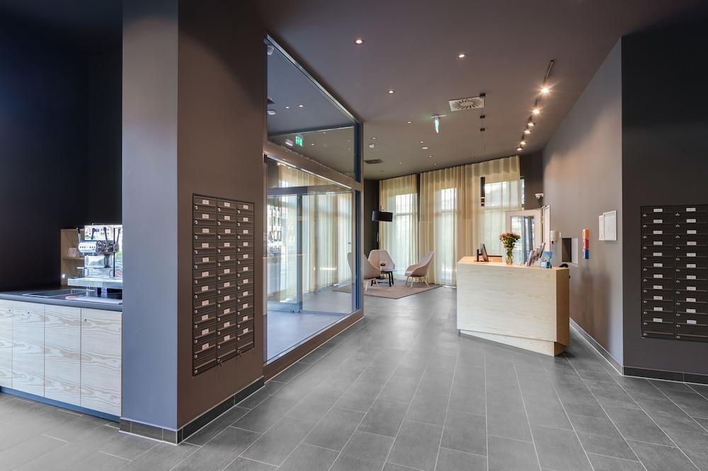 SMARTments business Berlin Karlshorst Aparthotel 3*