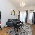 Flair Berlin zentral und ruhig für Familien und Geschäftsreisende - VON RUEDEN Apartment GmbH