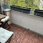 Spacious And Well Equipped Private Room In An Apartment