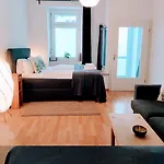 StayBearlin Apartments Prenzlauer Berg Dunckerstraße