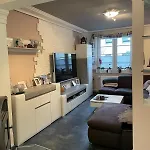 Haus Mit Garten In Berlin Neukoelln