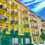Prenzlauer Berg, Cozy Ground Floor Apartment