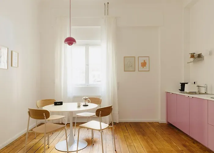 Nook Stay Am Tempelhofer Feld