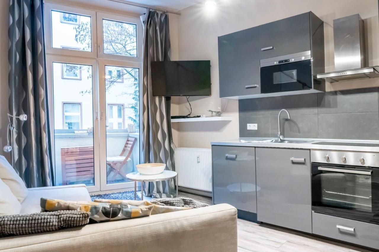 Upmarket Studio With Balcony In Friedrichshain Apartment
