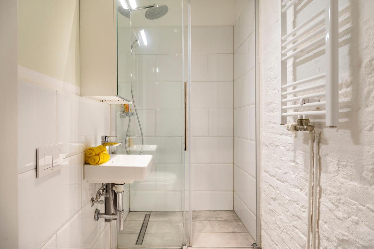 Appartement Neukolln Industrial Style 2 Bathrms 3 Bedrms +a/c Berlin