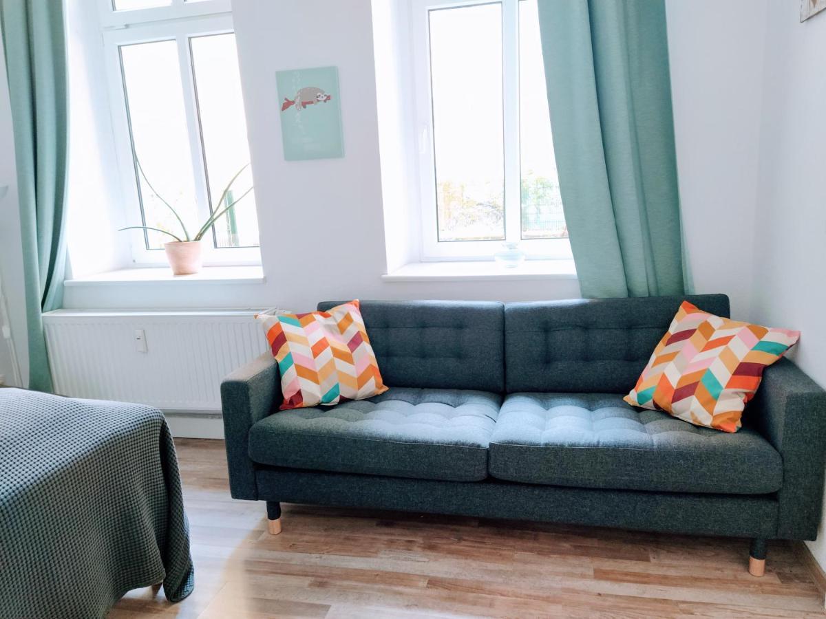 2 Bedroom Flat For Families & Calm Guests Lägenhet *