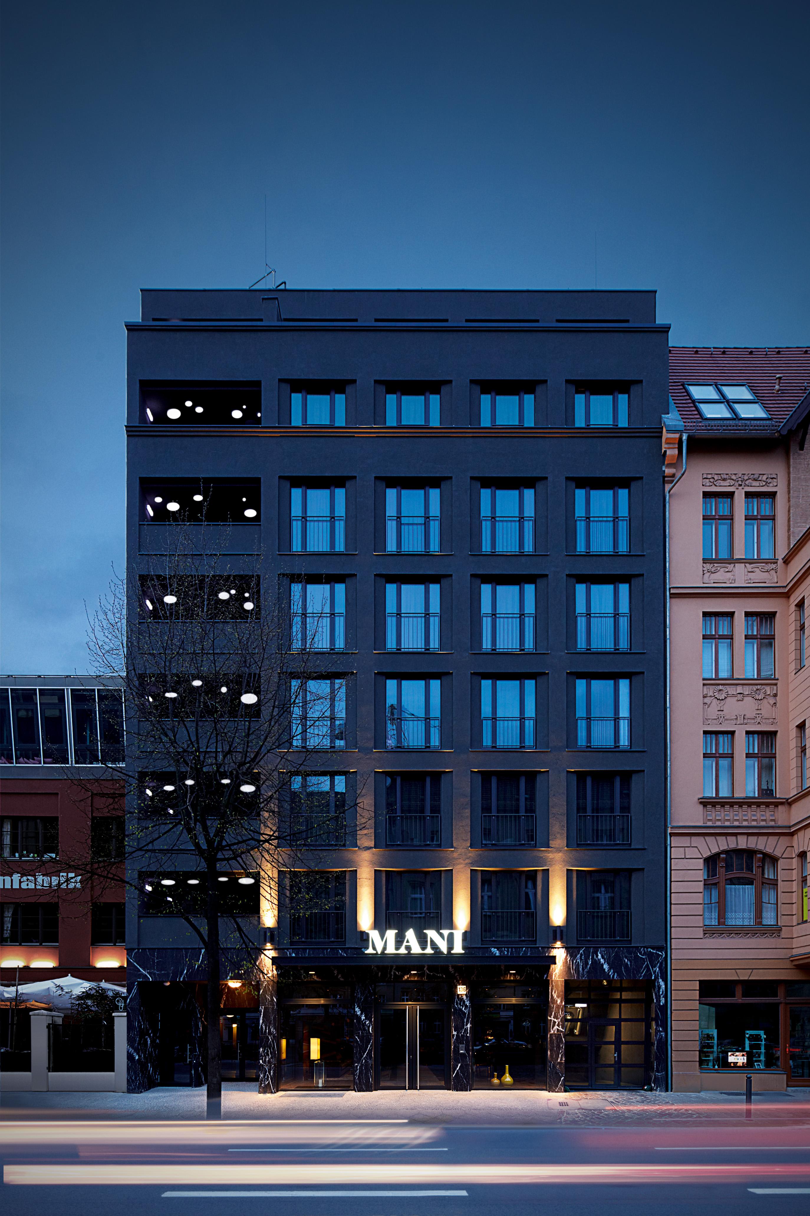 Mani Berlin