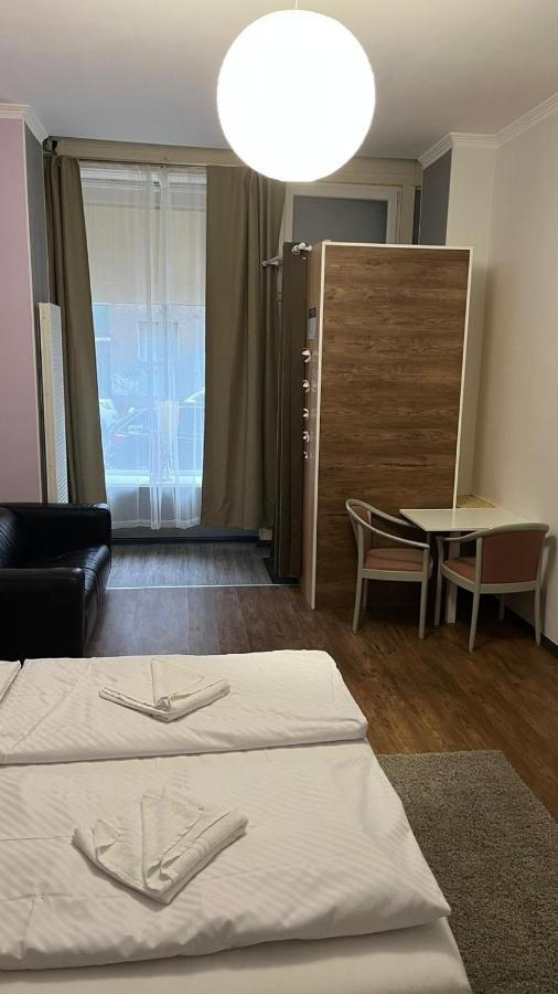 Gasthof Albert Rooms Berlin