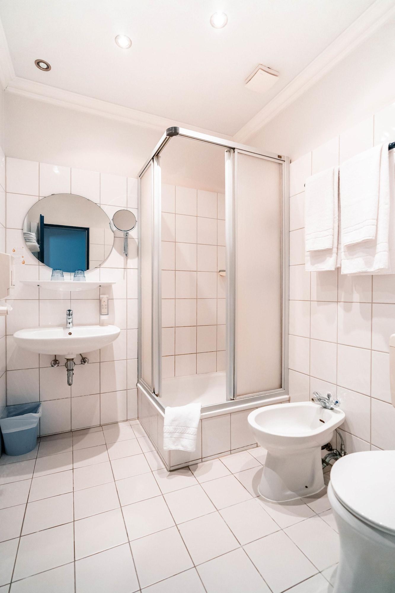 Berliner Baer 3* Berlin