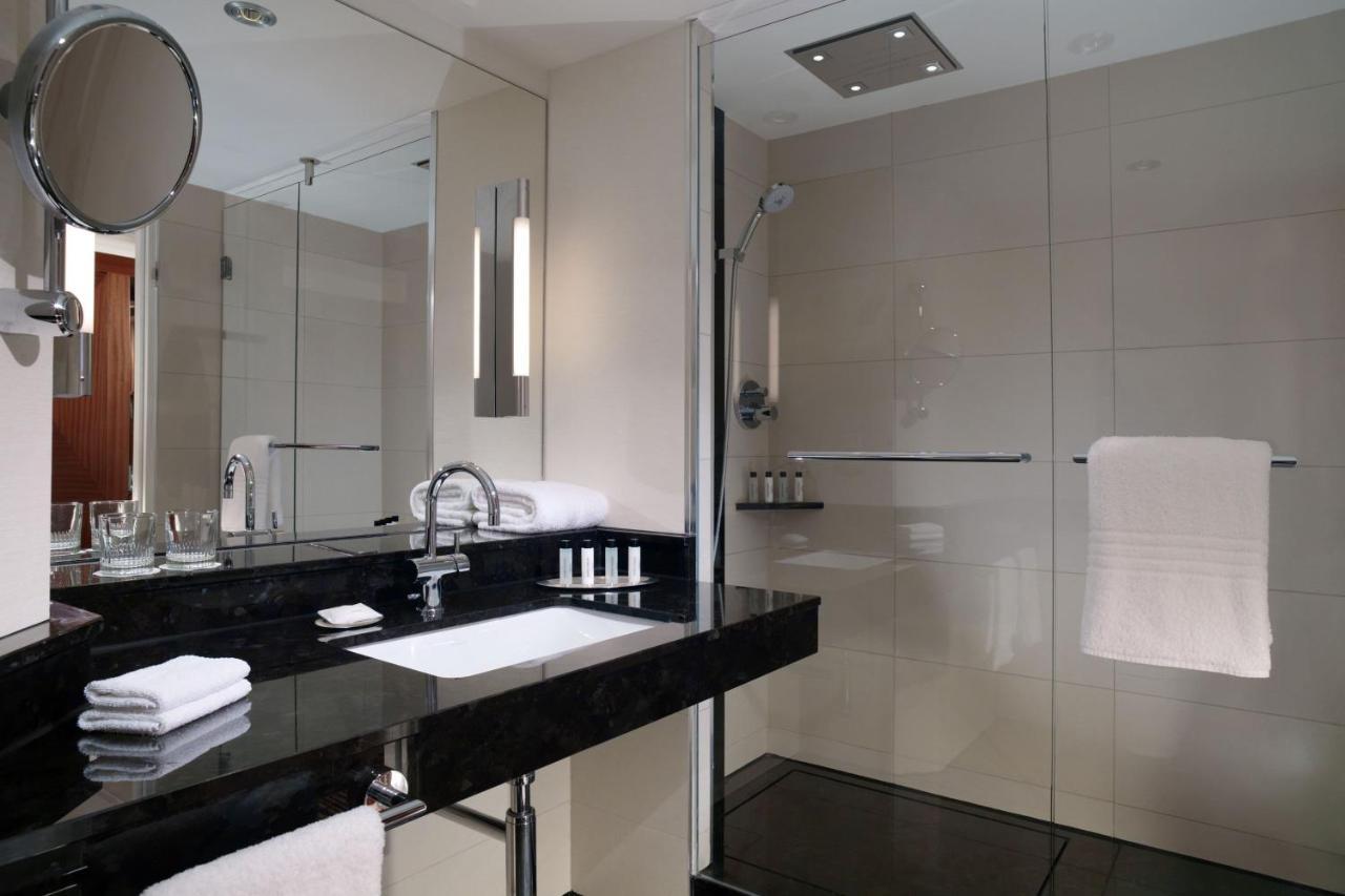 Marriott Hotell 5*