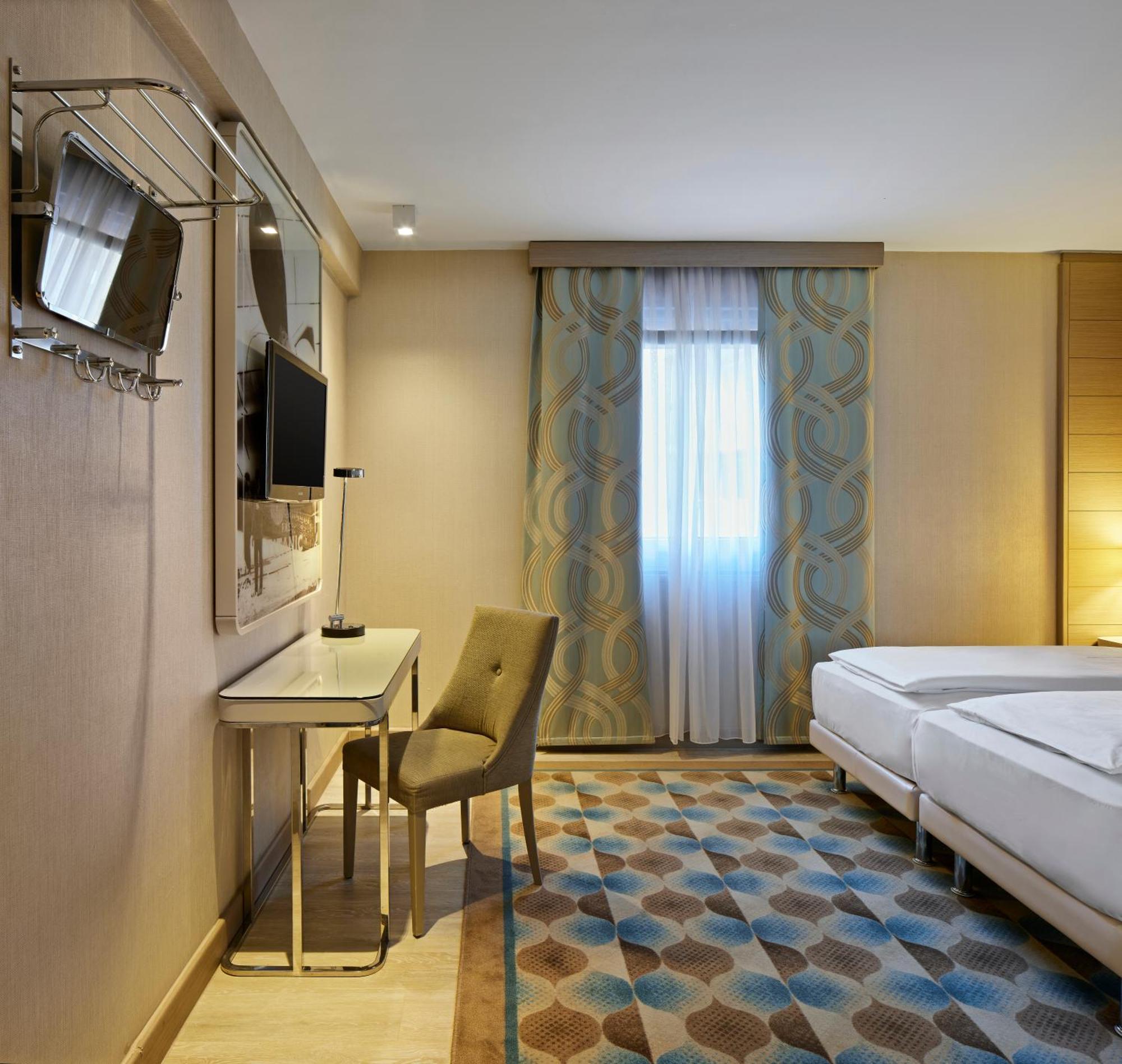 Hotell Titanic Comfort Mitte Berlin