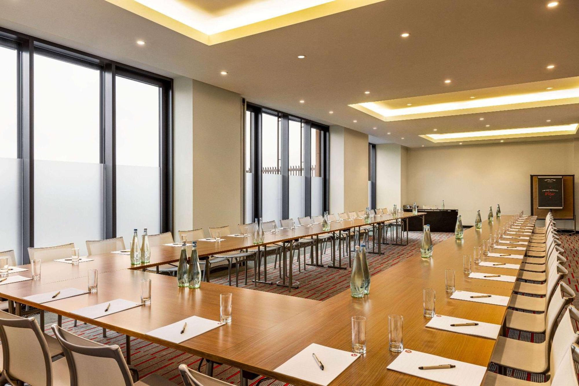 Vienna House By Wyndham Andel's Hotell 4*