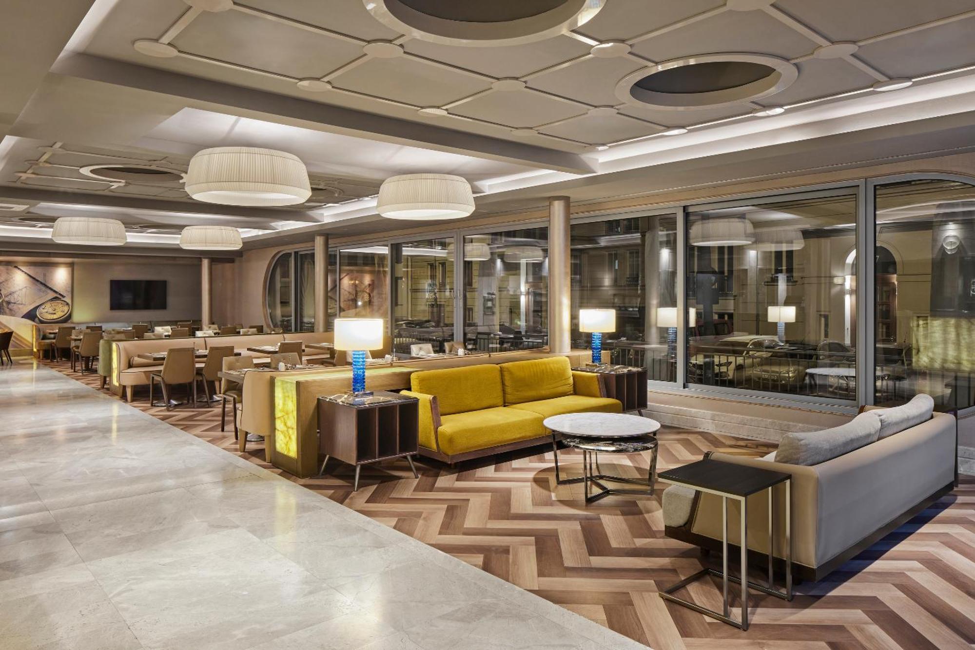 Hotell Titanic Comfort Mitte 3*