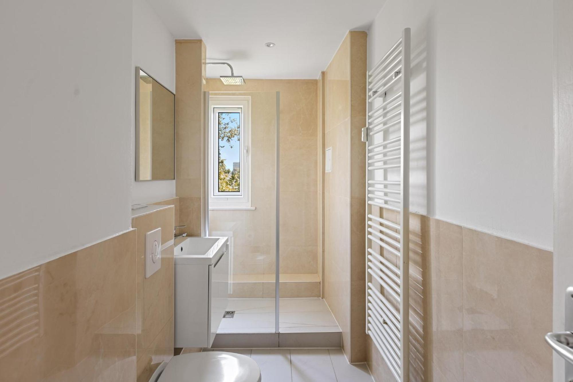 Apartment Eis