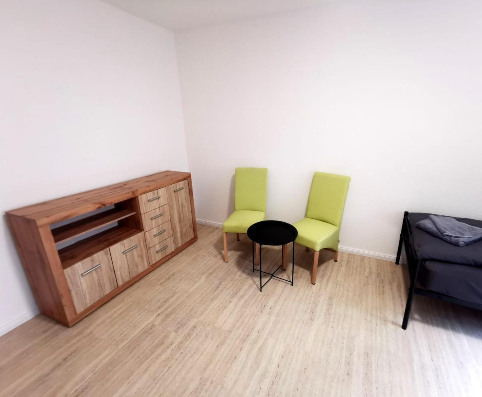 Apartment Monteur-haus Prignitz Biesdorf, Marzan, Hellersdorf Berlin