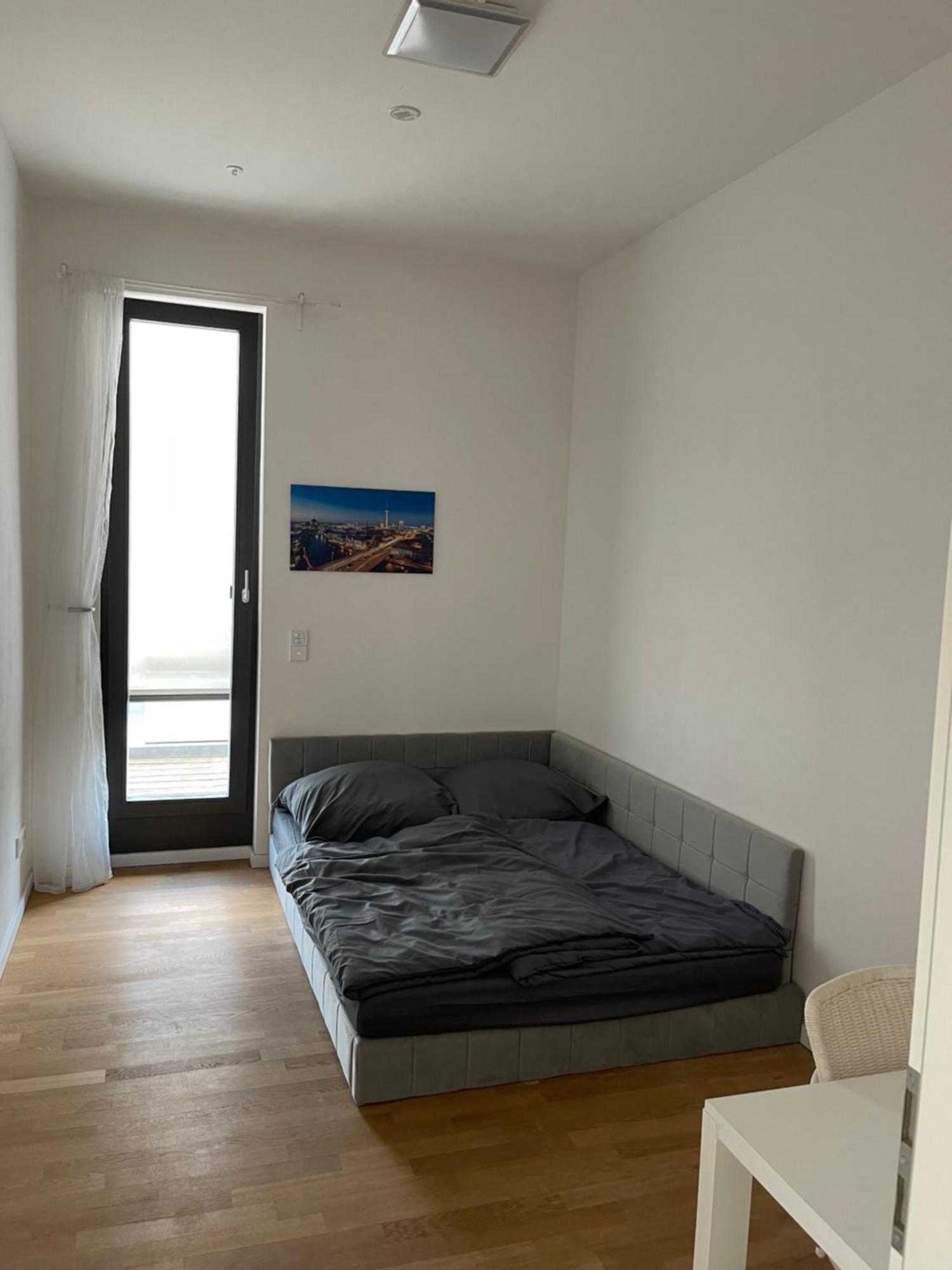 Tolles Penthouse In Mitte Lejlighed