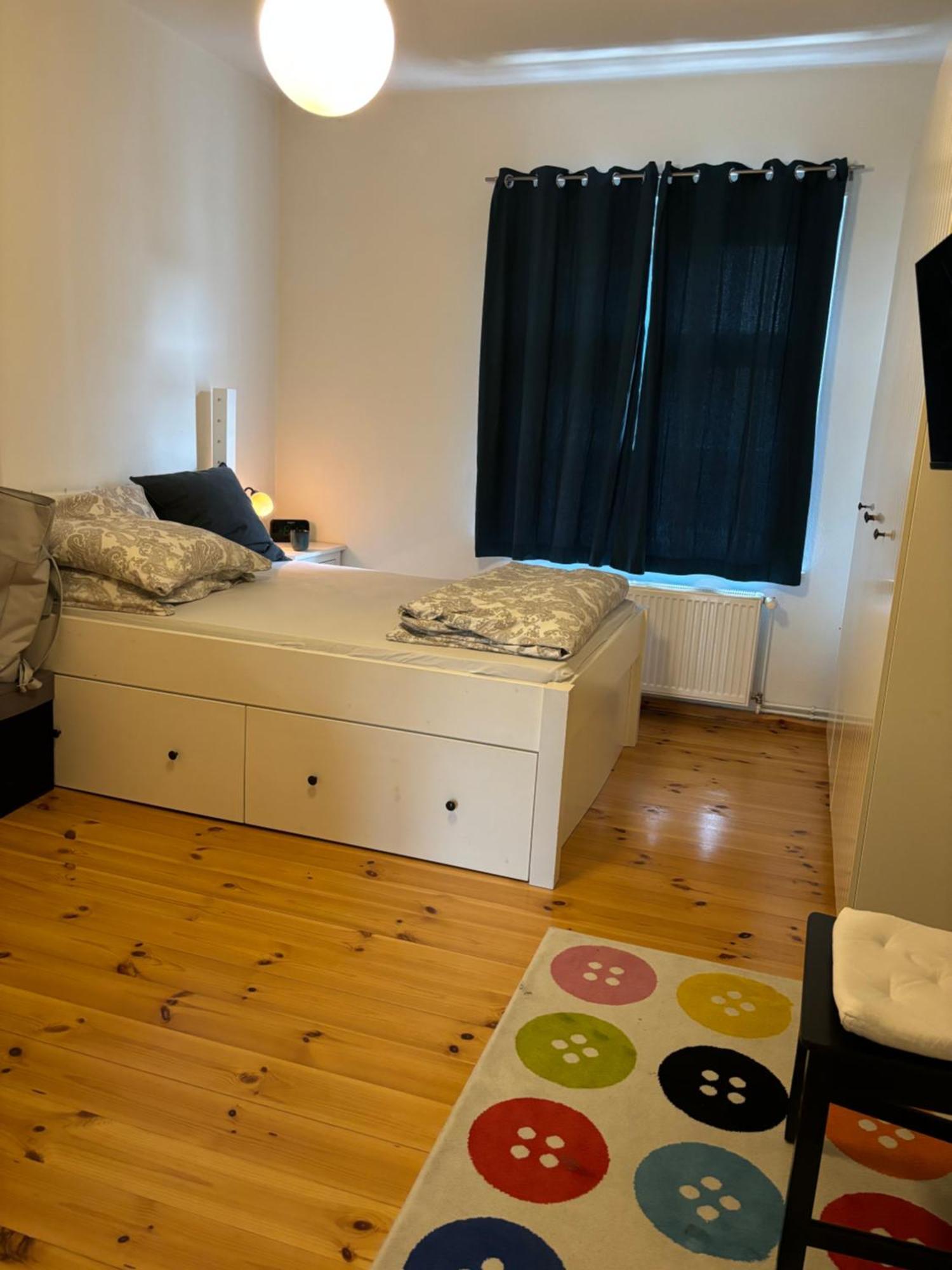 Spacious And Well Equipped Private In An Privatunterkunft Berlin
