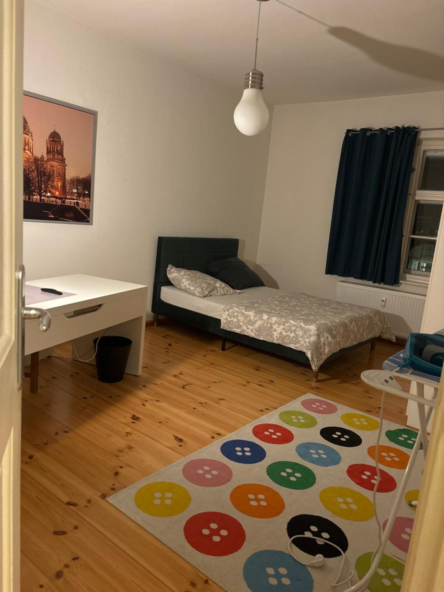 Spacious And Well Equipped Private In An Privatunterkunft *