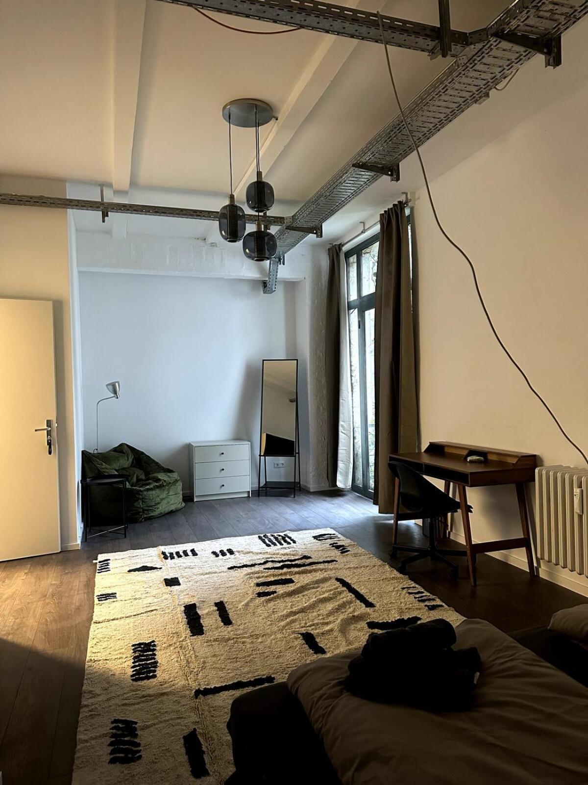 Lejlighed Classic Black In Vibrant Area 6 Berlin