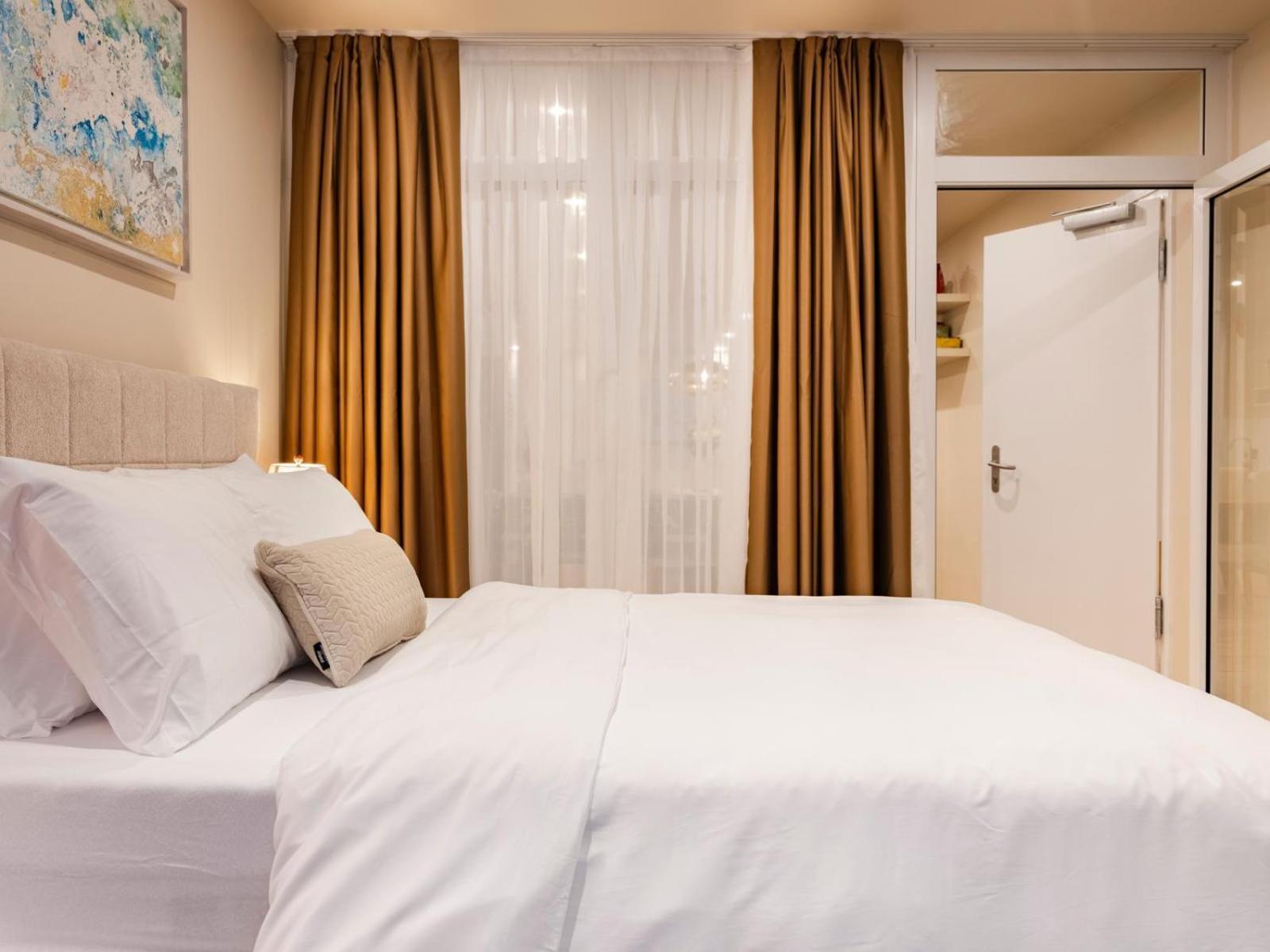 Alexa Spacious Design Up To 10 Persons - Parking - Superfast Wifi