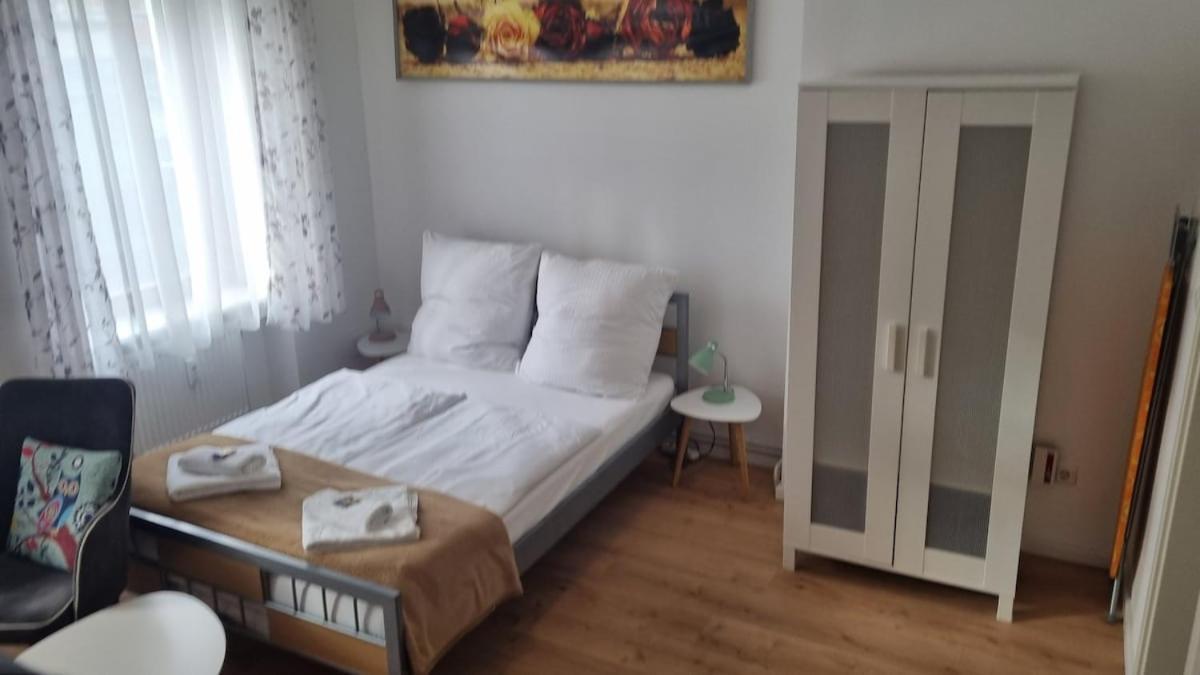 Lägenhet Fine For Couples Neukoelln *